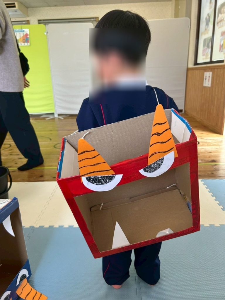 ボールを投げる瞬間