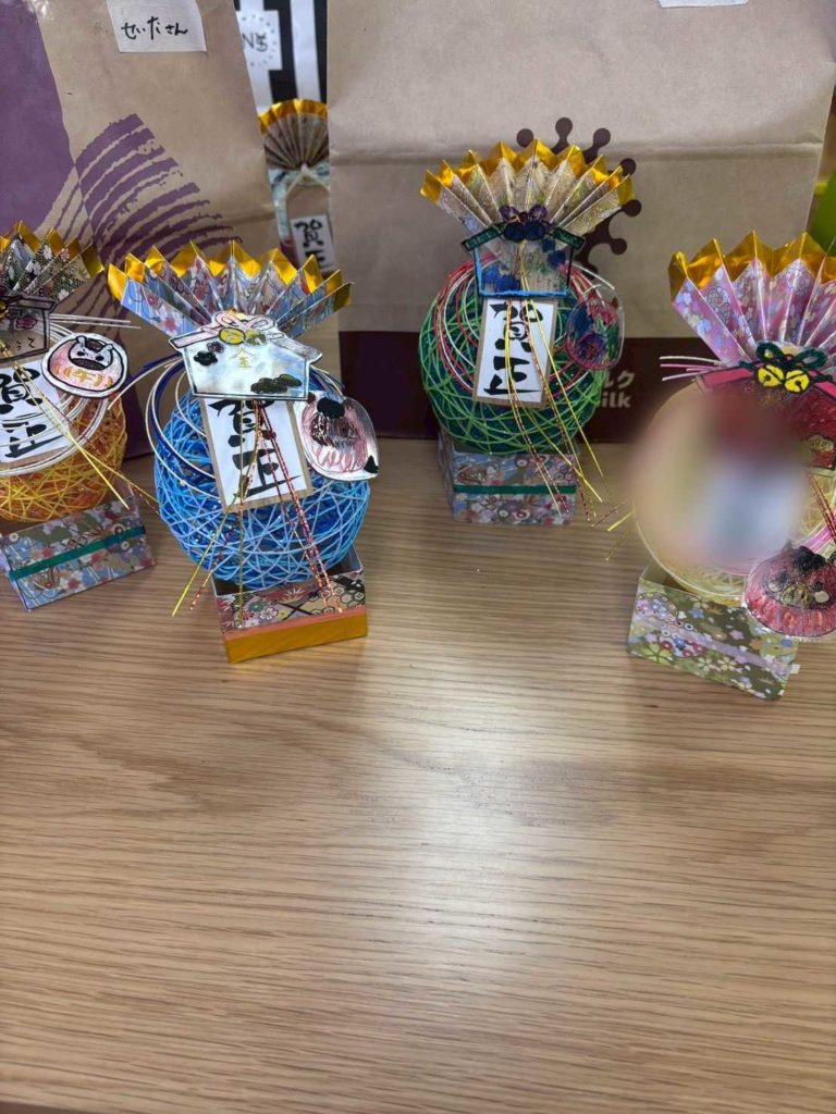 細かい作業をする様子